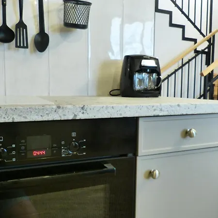 Dwupoziomowe Na Starym Miescie Two-story Old Town Retreat