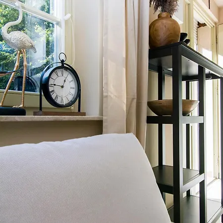 Dwupoziomowe Na Starym Miescie Two-story Old Town Retreat