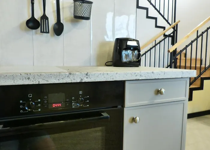 Dwupoziomowe Na Starym Miescie Two-story Old Town Retreat